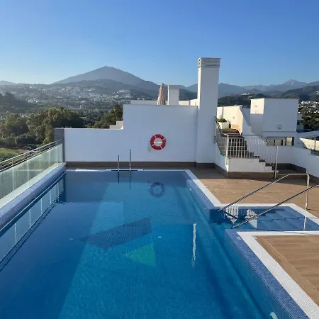 Appartement Brand New With Gym&rooftop Pool. *
