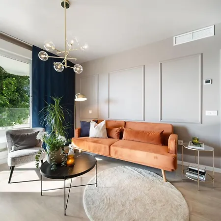 Brand New With Gym&rooftop Pool. Appartement Marbellac